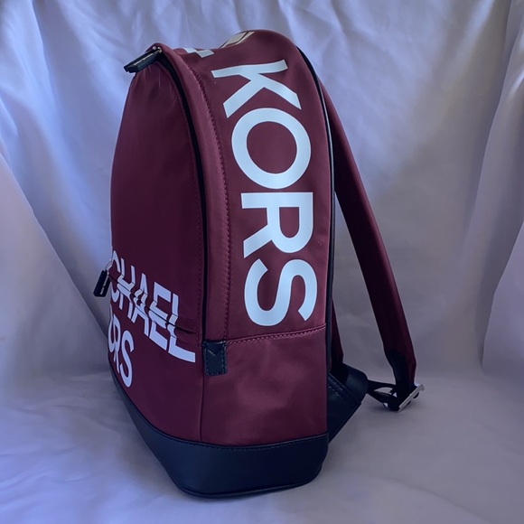 New MICHAEL KORS Large DK BERRY Backpack - Picture 5 of 10